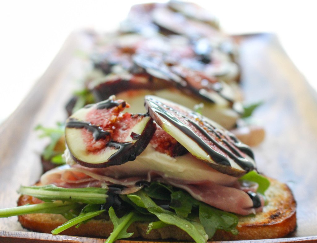 Grilled Crostini with Burrata, Figs, & Prosciutto | Yes to Yolks