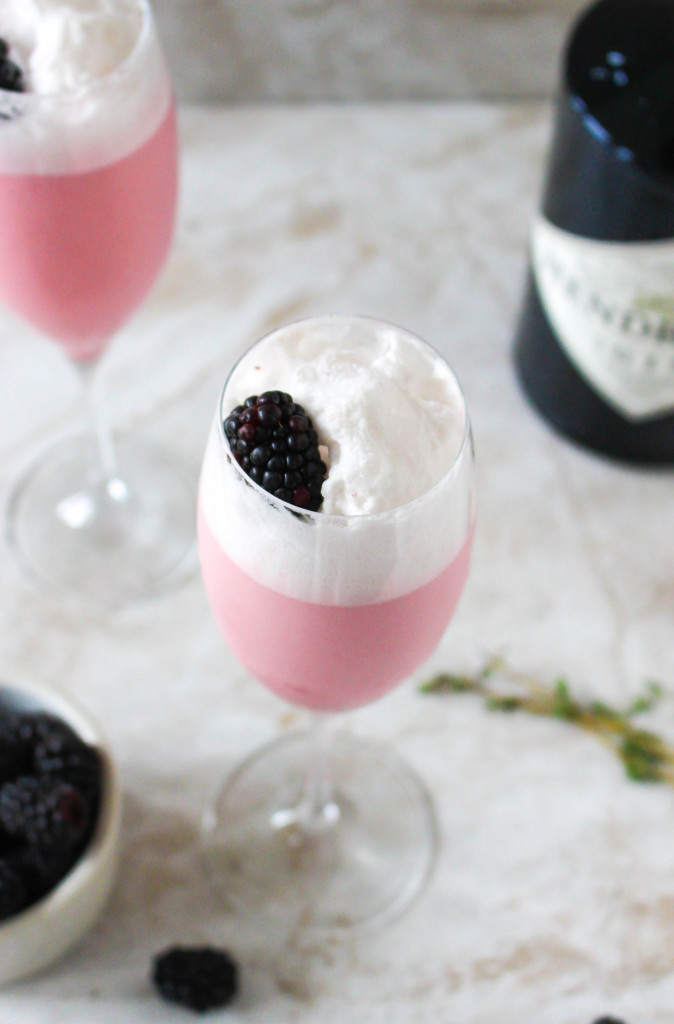 Blackberry-Thyme Gin Fizz | Yes to Yolks