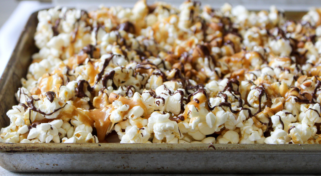 Popcorn with Cashews, Peanut Butter Caramel, & Chocolate Drizzle