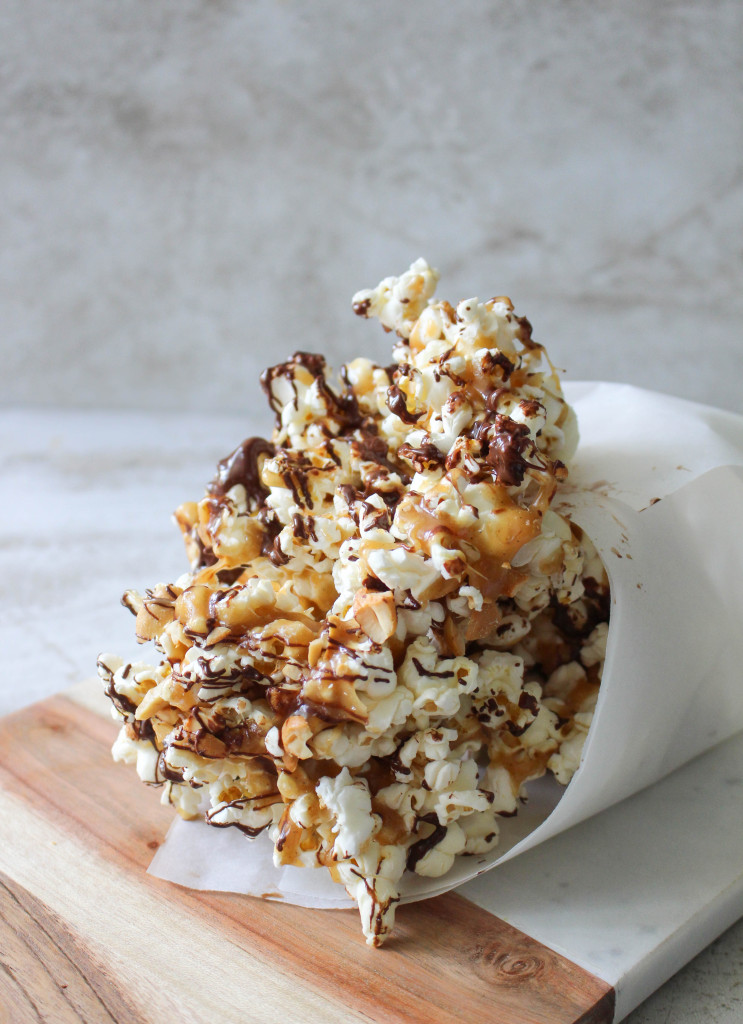  Popcorn with Cashews, Peanut Butter Caramel, & Chocolate Drizzle