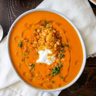 Creamy Roasted Red Pepper Soup with Crispy Fried Lentils