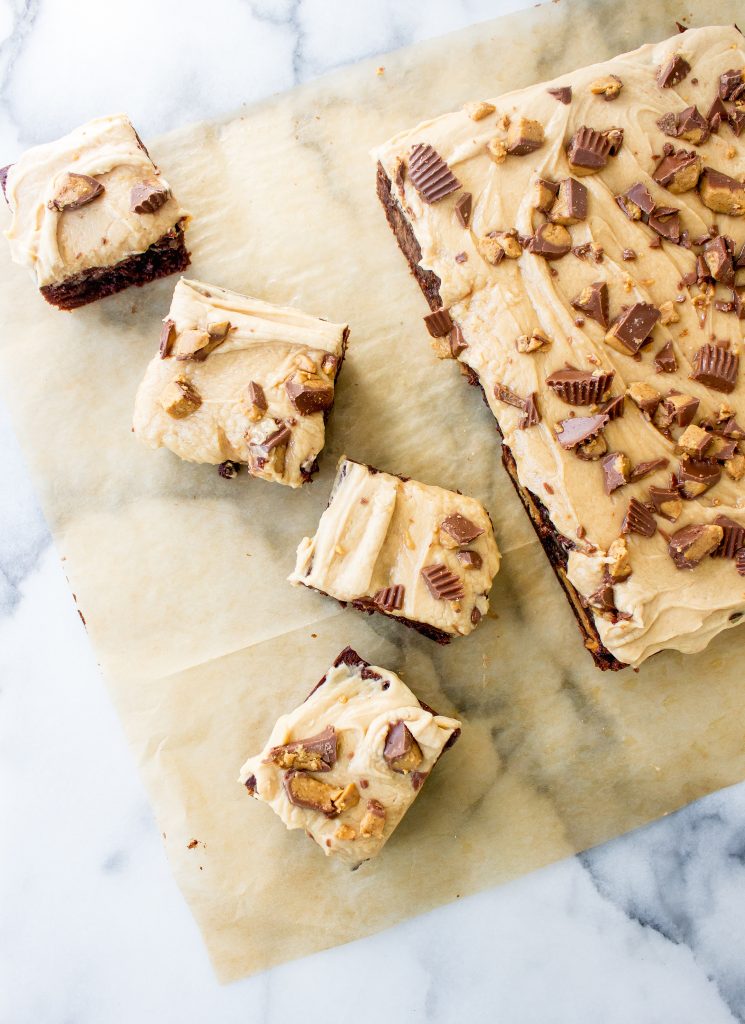 Chocolate Peanut Butter Cup Brownies with Peanut Butter Frosting | yestoyolks.com