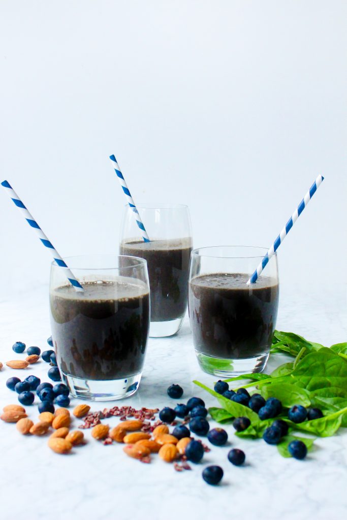 Chocolate Blueberry Superfood Smoothie
