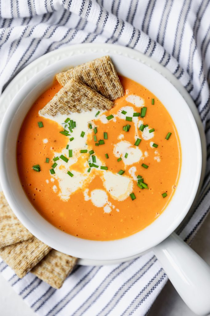 Spicy Smoked Gouda & Roasted Red Pepper Bisque