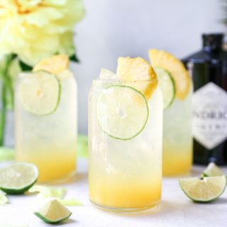 Pineapple Gin & Tonics