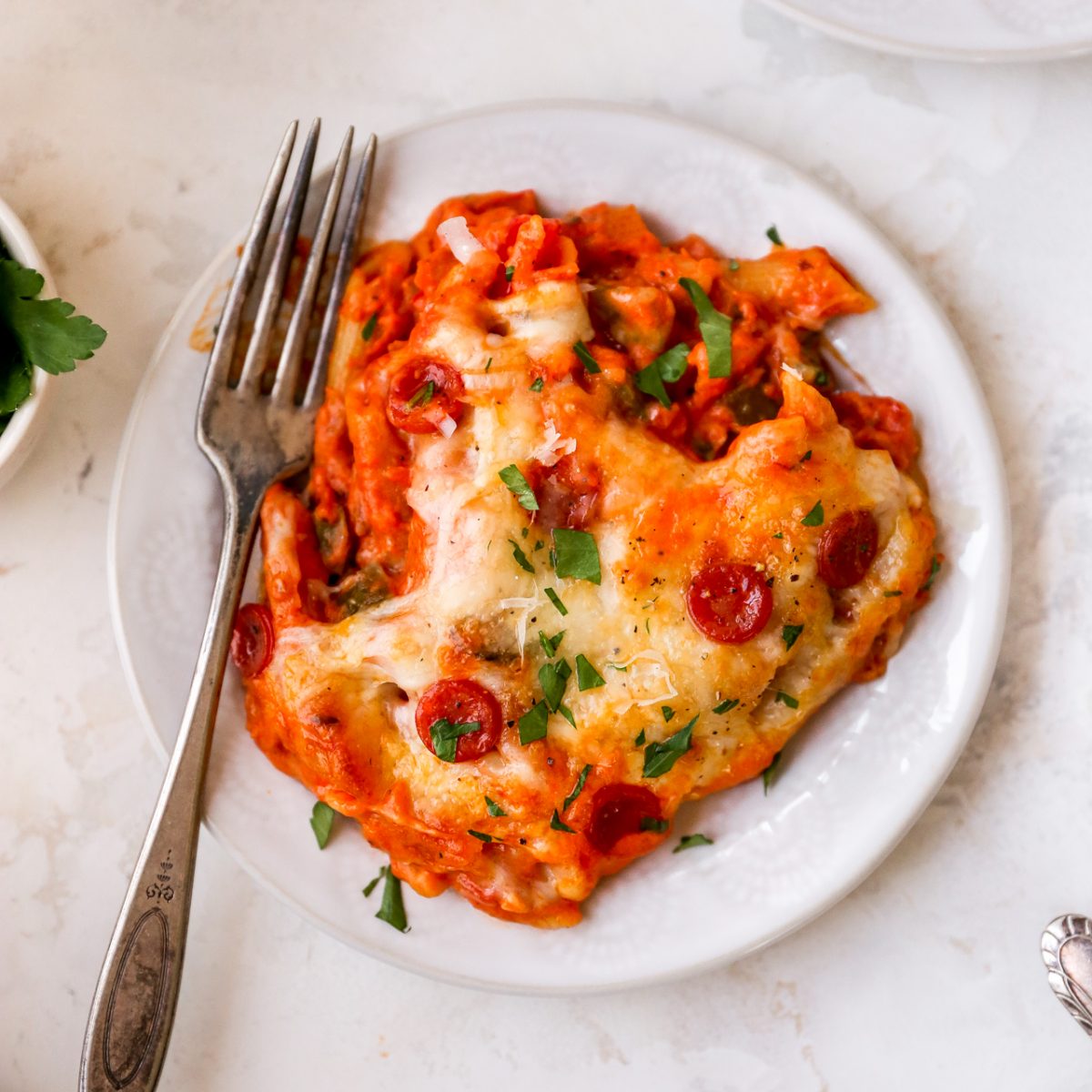 One-Pan Pepperoni Pizza Pasta Bake - Yes to Yolks