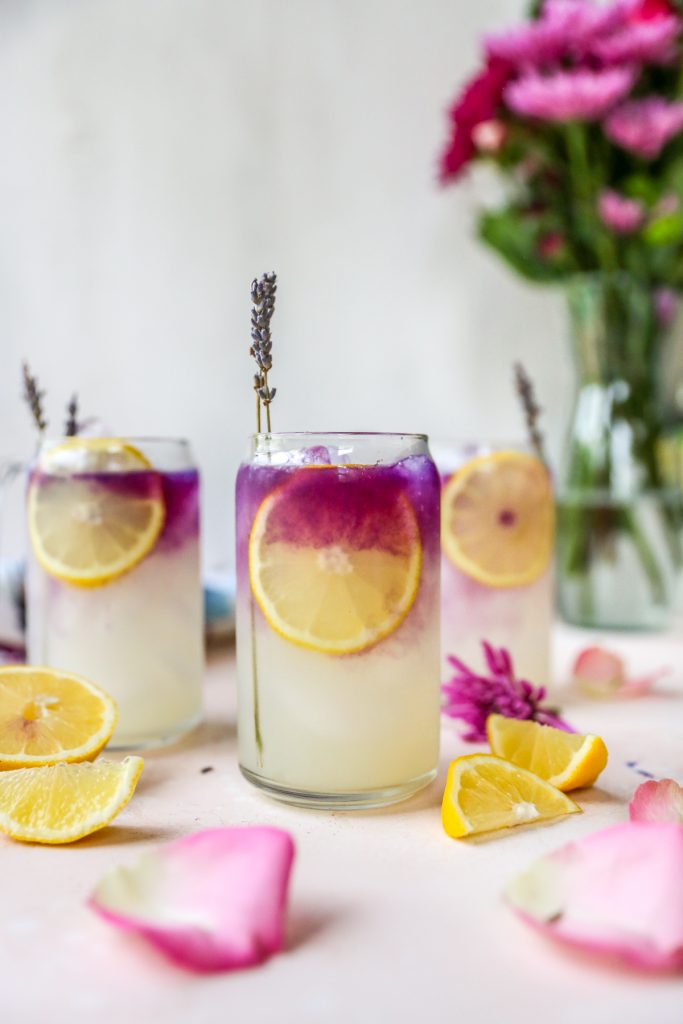 Lemon Lavender Gin Spritz