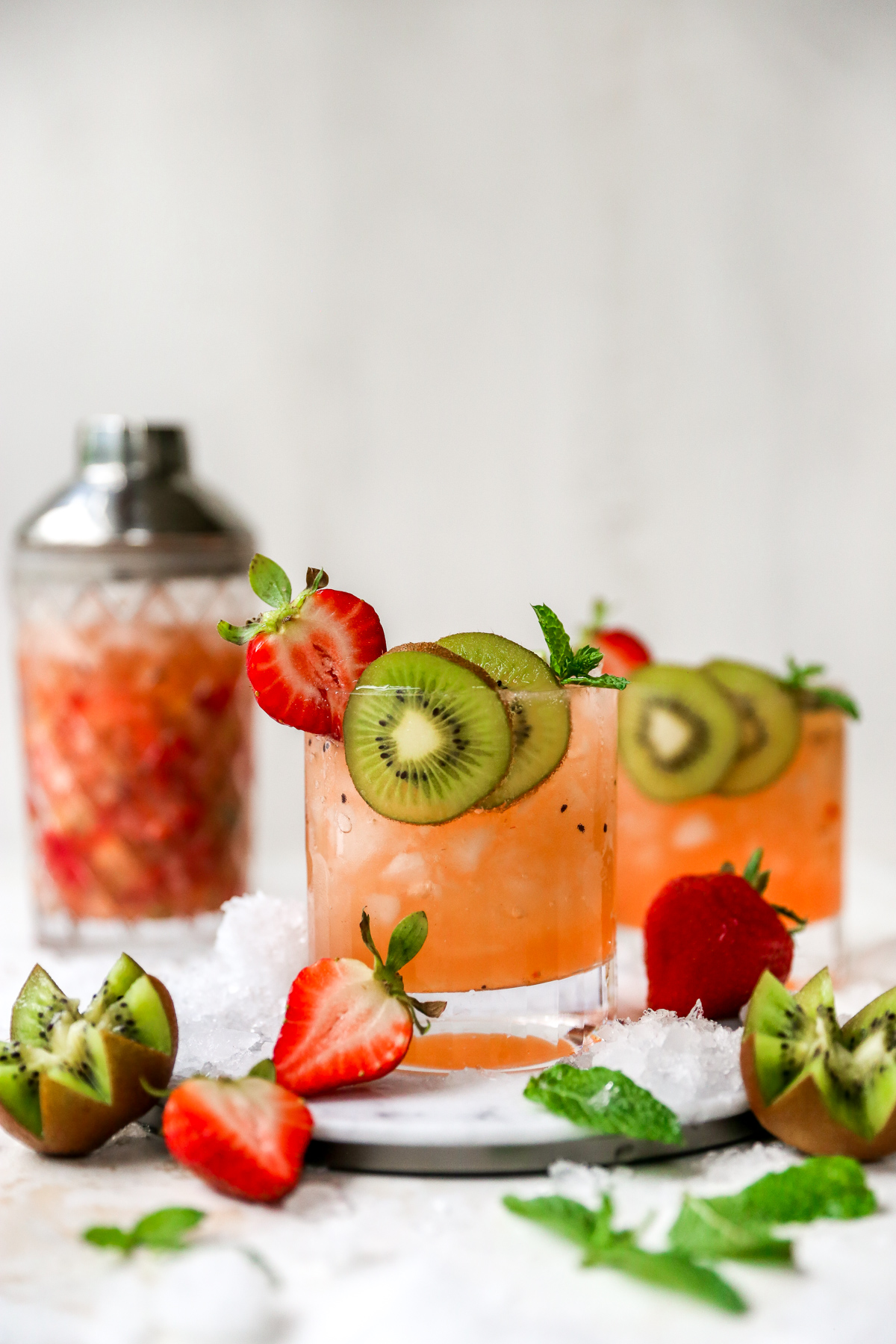 Strawberry Kiwi Vodka Smash - Yes to Yolks