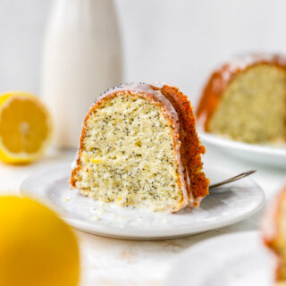 Lemon Poppyseed Bundt Cake