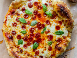 https://yestoyolks.com/wp-content/uploads/2023/09/Pepperoni-Vodka-Skillet-Pizza-with-Hot-Honey-7-260x195.jpg